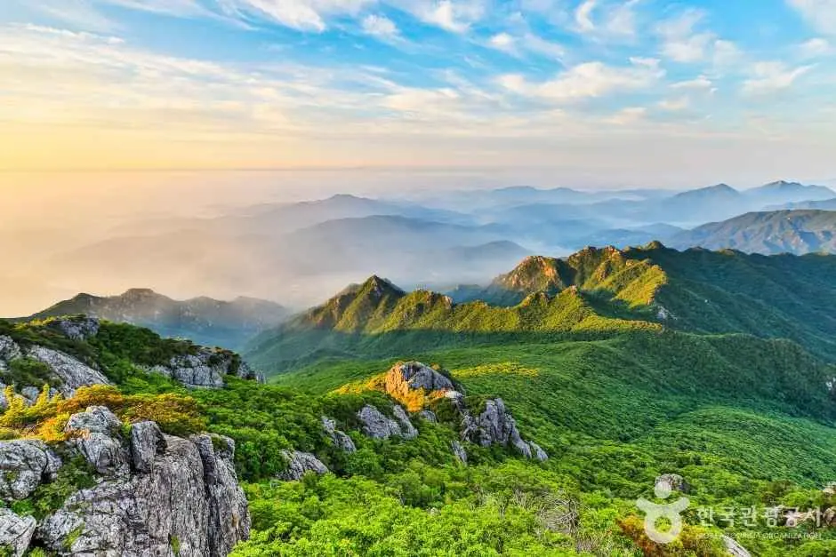 Lush green summer mountains at Gayasan National Park with misty valleys